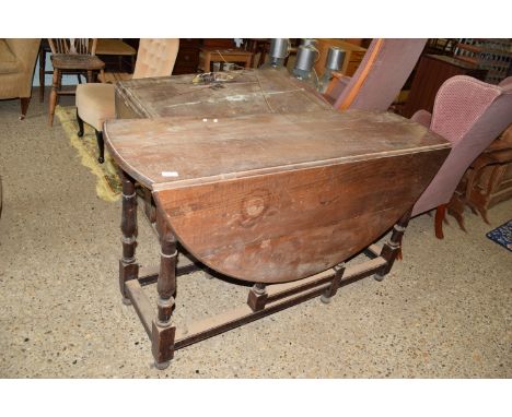 OVAL GATE LEG TABLE, APPROX 135 X 136CM MAX