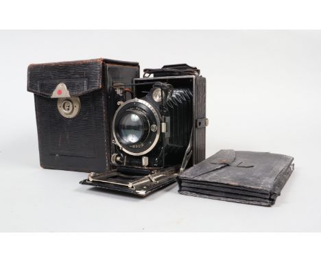 A Wirgin Gewir 6.5 x 9cm Folding Plate Camera, circa 1930, body G, double extension, rise and cross front, Compur rim-set shu