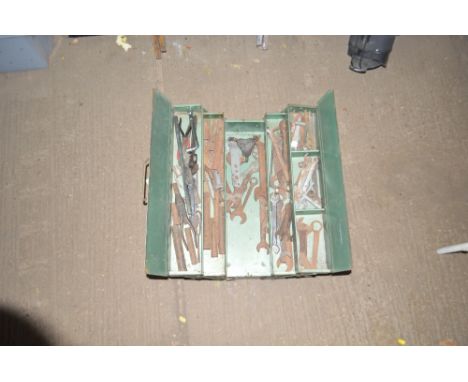 A cantilever tool box and contents of various tools