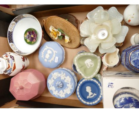 A mixed collection of items to include Wedgwood jasperware lidded pots and ashtrays, small Moorcroft Clematis on green ground