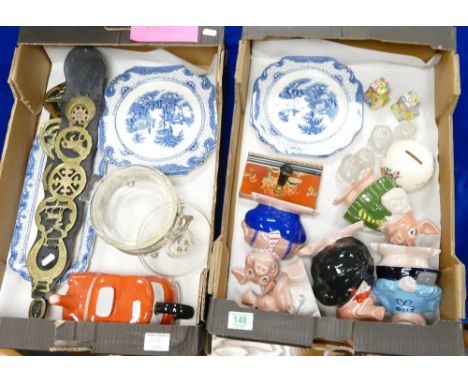 A mixed collection of items to include Wade Natwest pigs, Carltonware pen stand, Noddy money box, horse brass (2 trays)