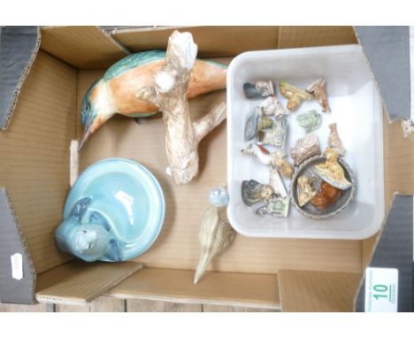 A mixed collection of ceramic items to include - large English Rose china Common Kingfisher, unusual Beswick ashtray mounted 