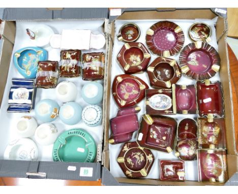 A collection of Carltonware Rouge Royale Ashtrays and similar branded match strikers. (2 trays).