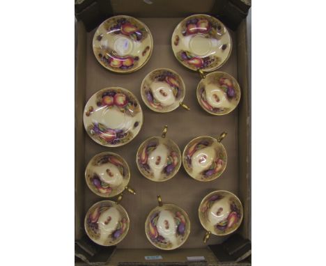A collection of Aynsley Orchard Gold patterned cups and saucers ( 14 items)