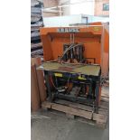 Krause Y12RM2 pneumatic twin head corner cutter, serial number 18619