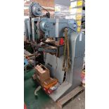 Hang 15033P Rivitting Machine s/n: 39764