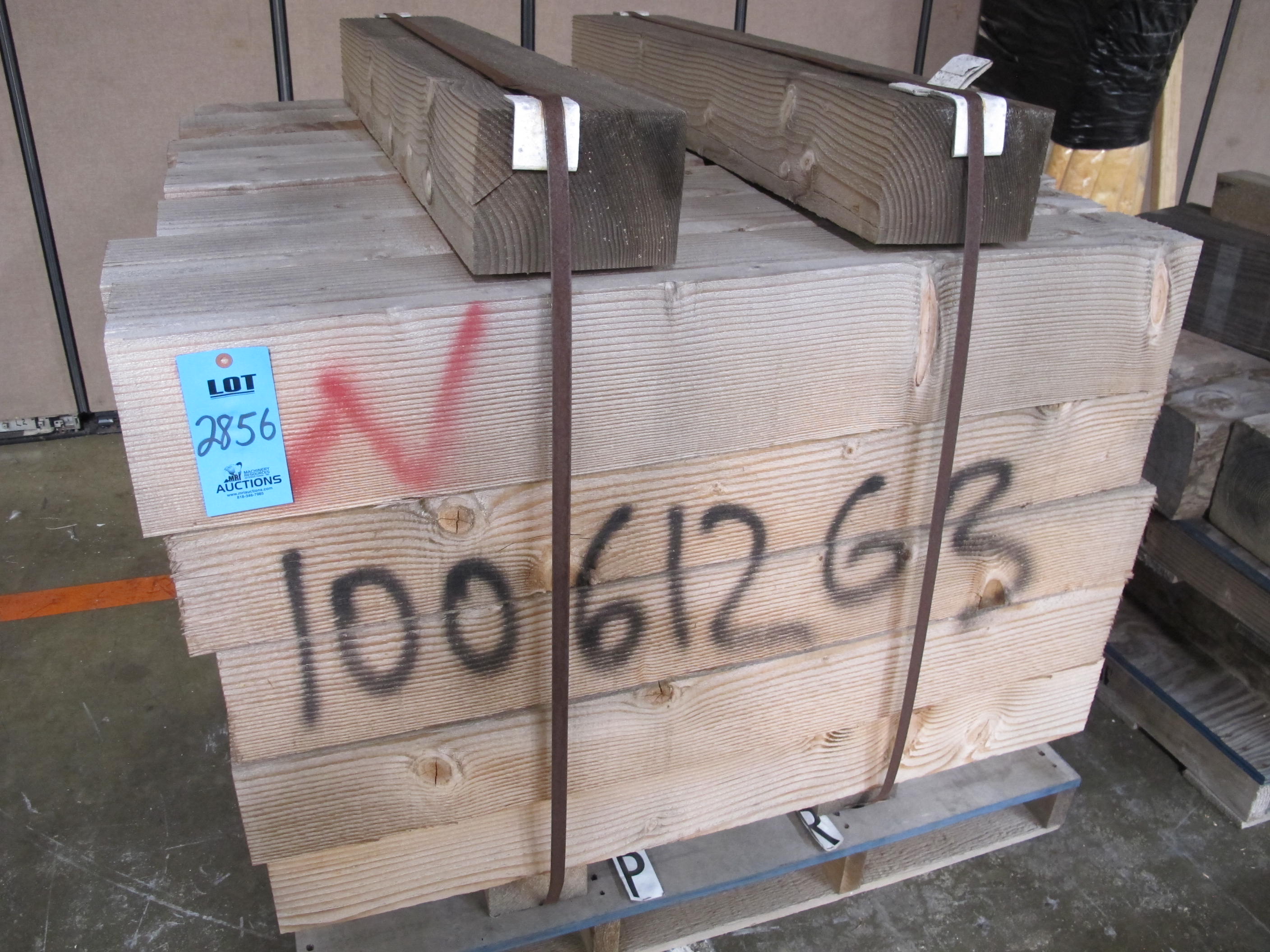 LARGE QUANTITY WOOD CRIBBING/DUNNAGE. LOADING & HANDLING 15