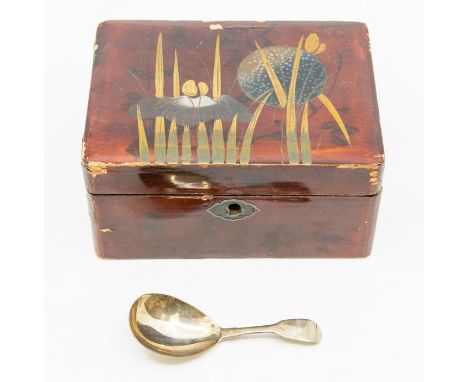 A collection of silver to include: William IV fiddle pattern caddy spoon, by William Collins, London, 1832; Victorian trident