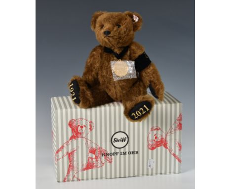 Steiff/Danbury Mint teddy bear - The Prince Philip/Duke of Edinburgh Memorial Bear. Brown mohair, bear design celebrating the