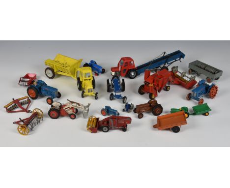 A collection of diecast tractors and farm implements including Britains the Britains models including a 172F Fordson Super Ma