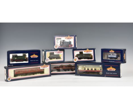 Bachmann Railways - OO gauge Diesels / Rolling Stock / Coaches to include 31-351, Class 03 0-6-0 Diesel Locomotive; 31-337 04