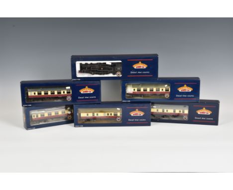 Bachmann Railways - A collection of OO Gauge Locomotives / Tank engines / Coaches / Rolling Stock to include Locomotives / Ta