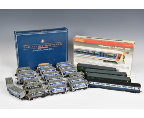 Hornby Railways - Networker suburban train pack R 2001 together with boxed 'The Flying Scotsman' 1972-1975 set of three carri