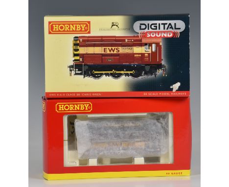 A boxed Hornby OO Gauge R2902XS Class 08 Diesel Electric shunter locomotive DCC Fitted with digital sound, no. 08844, in maro