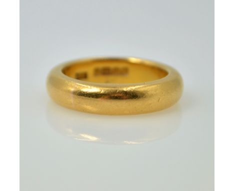 22ct gold wedding band, Birmingham 1926 approx 10.4gm   Condition Report  size K Click here for further images, condition, au