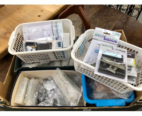 A COLLECTION OF AERO BONUS MODEL KIT PARTS ETC. 