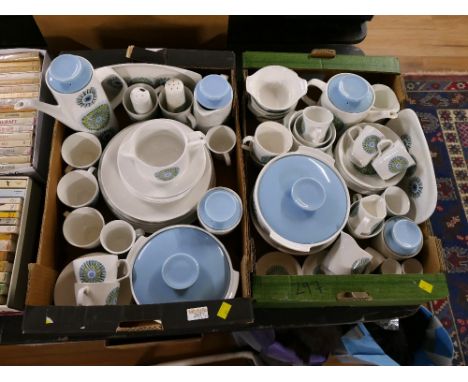Two boxes of vintage retro Meakin tea and dinnerware