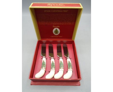 Spode boxed christmas tree knife set