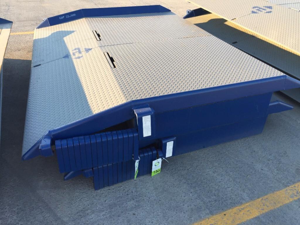 Bluff manufacturing mild steel rail car dock plate, model 22R10682L, s