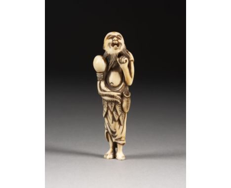 EIN GESCHNITZTES NETSUKE EINES SENNIN MIT EINEM OKTOPUS AUS ELFENBEIN Japan, frühes 19. Jahrhundert Elfenbein. H. 8,4 cm. Die