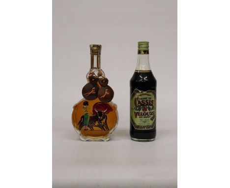 TWO BOTTLES OF SPIRITS TO INCLUDE A 70 CL BOTTLE OF CREME DE CASSIS AND A EXTRA VINTAGE GALERIAS ESCAT BRANDY 