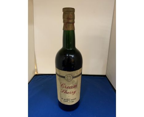 A VINTAGE BOTTLE OF THE VERY FINEST OF OLOROSO PRODUCT OF SPAIN CREAM SHERRY WITH W.H.&amp; J JOULE, STONE, STAFFS ON THE LAB