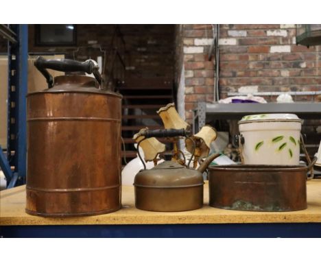 THREE PIECES OF VINTAGE COPPER TO INCLUDE A KETTLE, PLANTER AND BUCKET 