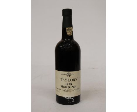 A BOTTLE OF TAYLORS 1975 VINTAGE PORT 