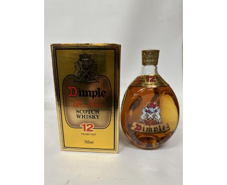 A BOXED 750ML 40% BOTTLE OF DIMPLE DE LUXE 12 YEARS OLD SCOTCH WHISKY 