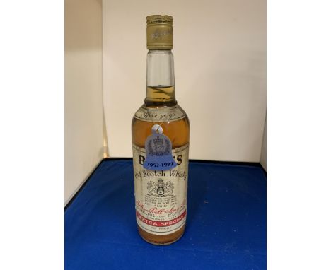 A BOTTLE OF BELLS EXTRA SPECIAL 70% SCOTCH WHISKY 