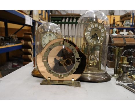 TWO VINTAGE ANNIVERSARY CLOCKS IN DOMES PLUS A MANTLE CLOCK 