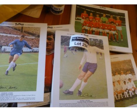 Football : Ty-phoo large football cards, 32 portrait/players, 22 team cards incl Bobby Moore, Chelsea, Man Utd, George Best e