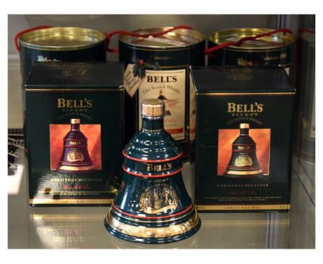 Scotch Whisky - Five Bell's Christmas Decanters, each containing 70cl - 75cl Extra Special/Finest Scotch Whisky, 1989,1990, 1