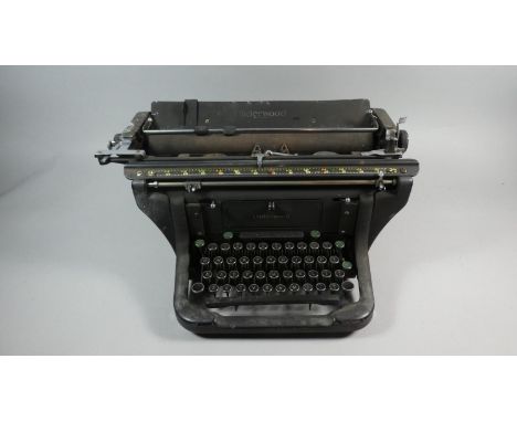 A Vintage Underwood American Manual Typewriter 