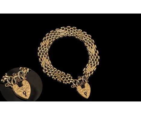Antique Period Good Quality 15ct Gold Gate Bracelet - Superb Design, Excellent Padlock. Marked 15ct. Length 7" (17.5cm) Weigh