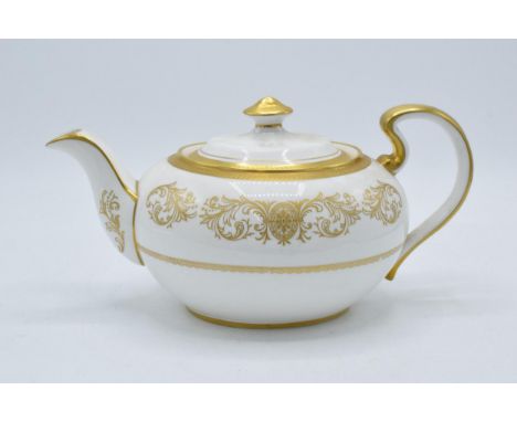 Aynsley Imperial Gold 194 large teapot.  In good condition with no obvious damage or restoration. Some surface wear.