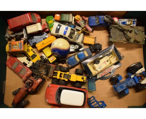 A mixed collection of toys to include a Dinky Toys Chieftain Tank, Britains Ford 8730, Corgi Massey Ferguson 165 with side to