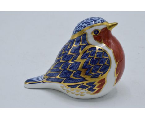 Royal Crown Derby paperweight Robin, first quality with gold stopper.  In good condition with no obvious damage or restoratio