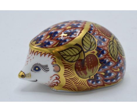 Boxed Royal Crown Derby paperweight Orchard Hedgehog, first quality with gold stopper.  In good condition with no obvious dam