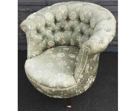 BUTTON BACK UPHOLSTERED TUB CHAIR 