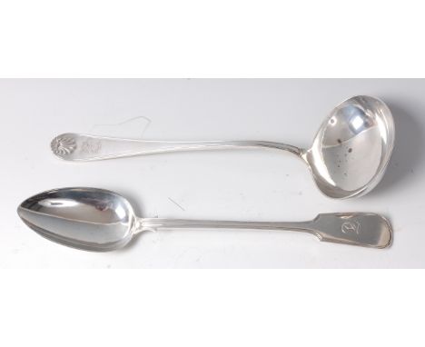 A Victorian silver stuffing spoon, in the Fiddle pattern, engraved with the initial T, maker Charles Boyden I, London 1841, 5