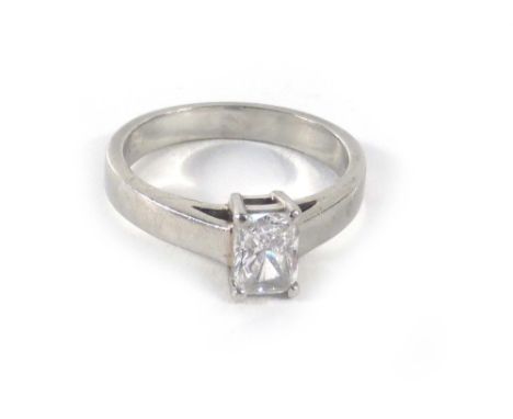 A platinum ring set radiant cut diamond in a four claw setting,ring size K,5.2 gms