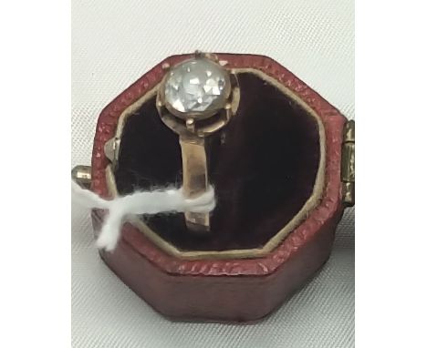 9CT GOLD OLD CUT DIAMOND RING -SIZE K