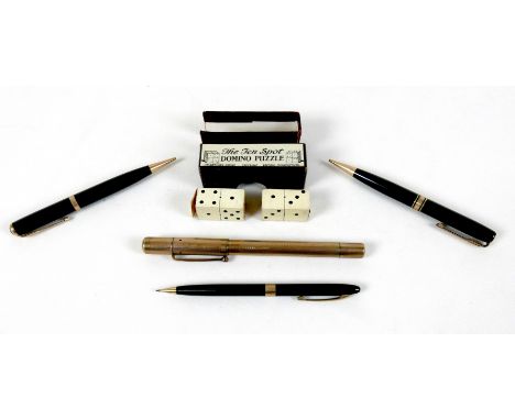 A vintage Onoto 9ct yellow gold cased fountain pen, 22.9g gross, 14.5cm long, together with three other vintage pens, and a p