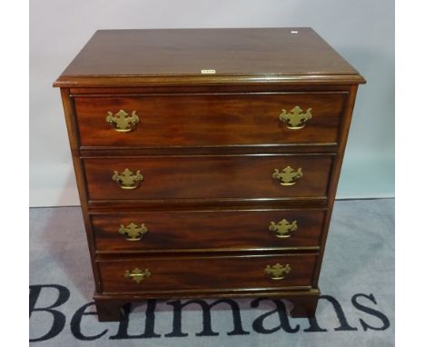 An 18th century style mahogany chest, of four long drawers on bracket feet, 71cm wide 85cm high. 