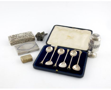 A mixed lot, comprising: a George III caster, by Emes and Barnard, London 1812, a ring box, a silver-gilt vinaigrette, lackin