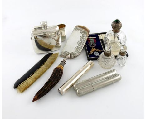 A mixed lot, comprising silver items: a hip flask, by James Dixon and Sons, Sheffield 1921, rectangular form, pull-off drinki