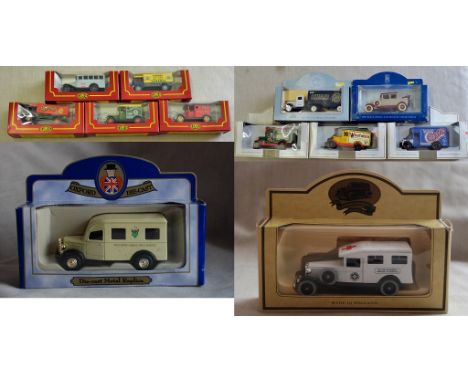 Oxford - Wiltshire Diecast Ambulance service in original box-John Ambulance - original box-Corgi(5)-Cameo-Joseph Lucas Ltd-Ch
