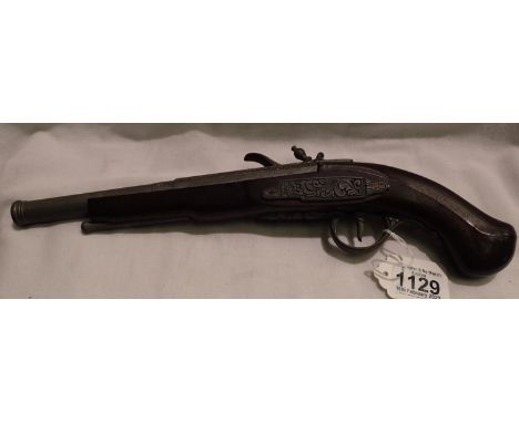 20th century replica flintlock pistol. P&amp;P Group 2 (£18+VAT for the first lot and £3+VAT for subsequent lots) 