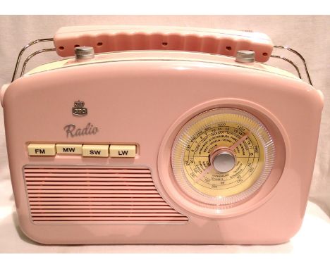 Pink GPO Rydell retro portable four band analogue radio, MW/LW/SW/FM, with retro dial face. P&amp;P Group 2 (£18+VAT for the 